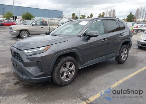 2022 Toyota Rav4 Xle z USA, uszkodzony, nr VIN 2T3P1RFV4NW284576